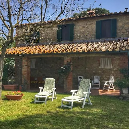 Casa Con Ampio Giardino - Minimo 3 Notti