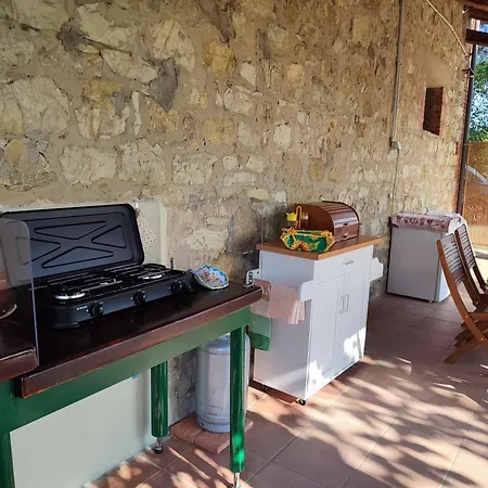 Сasa de vacaciones Casa Indipendente Con Giardino-min 3 Notti Castiglione del Lago