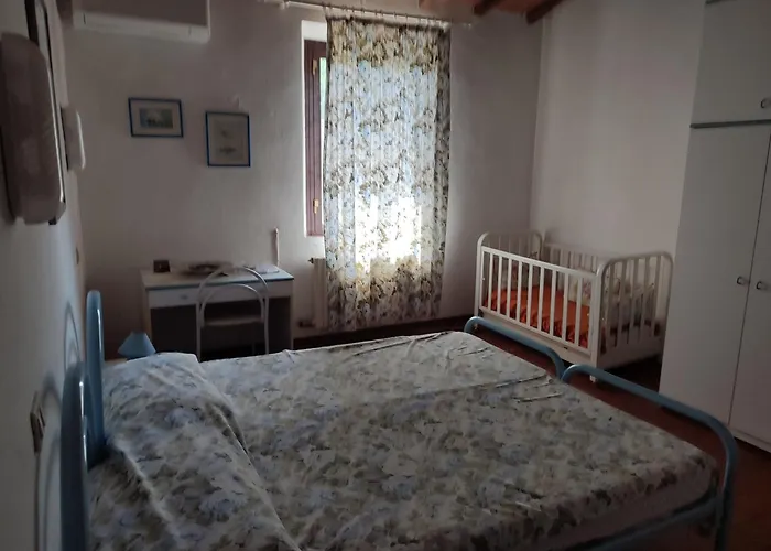 Casa Con Giardino - Minimo 3 Notti Dom wakacyjny